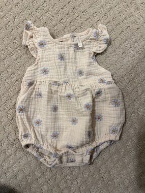 Rylee + Cru Cream Romper with Blue Daisy Embroidery